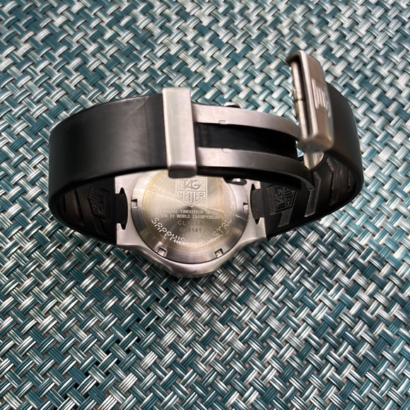 TAG HEUER Kirium Formula 1, CL111A (Cal. E20.321) Preowned, Near new condition. - Picture 6 of 15